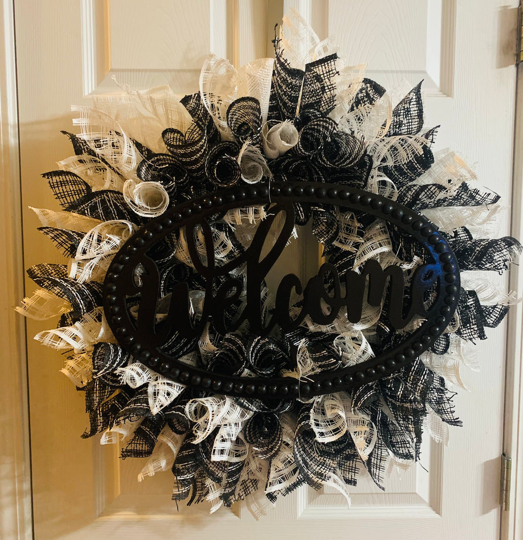 Black & White Welcome Wreath
