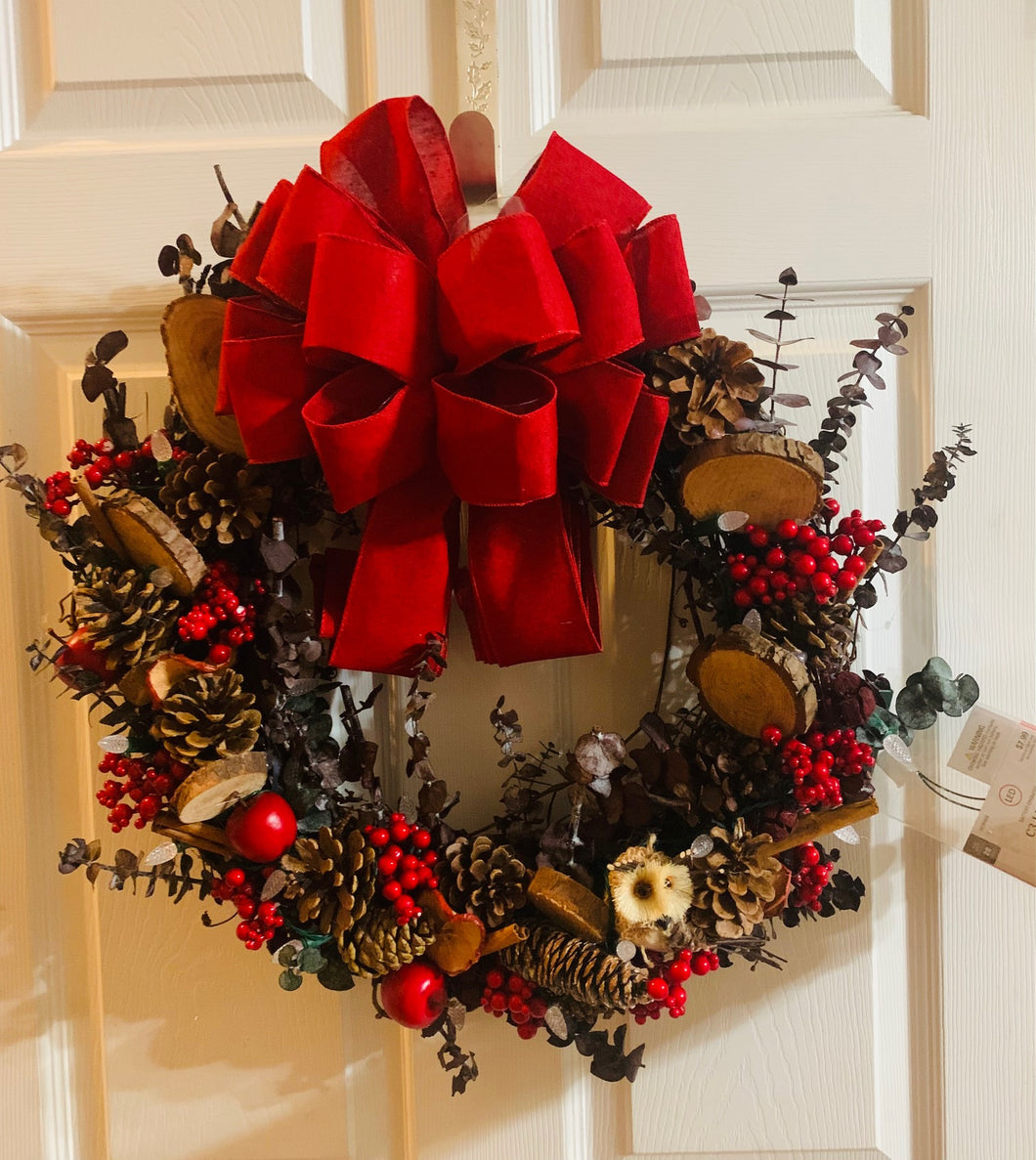 Eucalyptus Red & Brown Grapevine Wreath with Lights