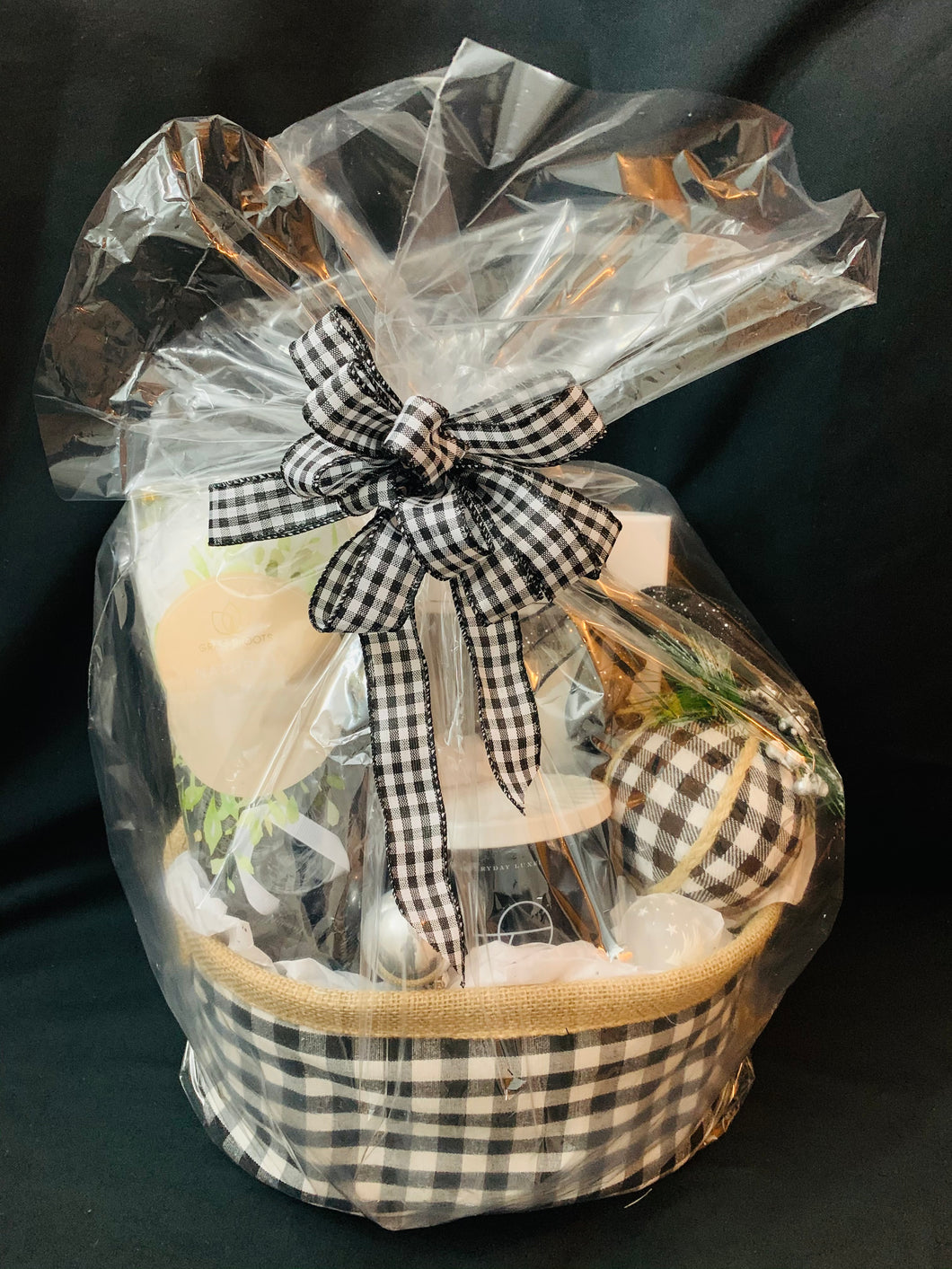 Gift Basket - Bath Set (Black & White)
