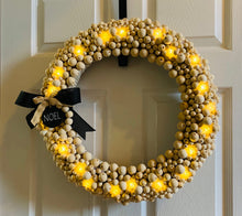 Load image into Gallery viewer, Beige &amp; Bead Noel with Lights
