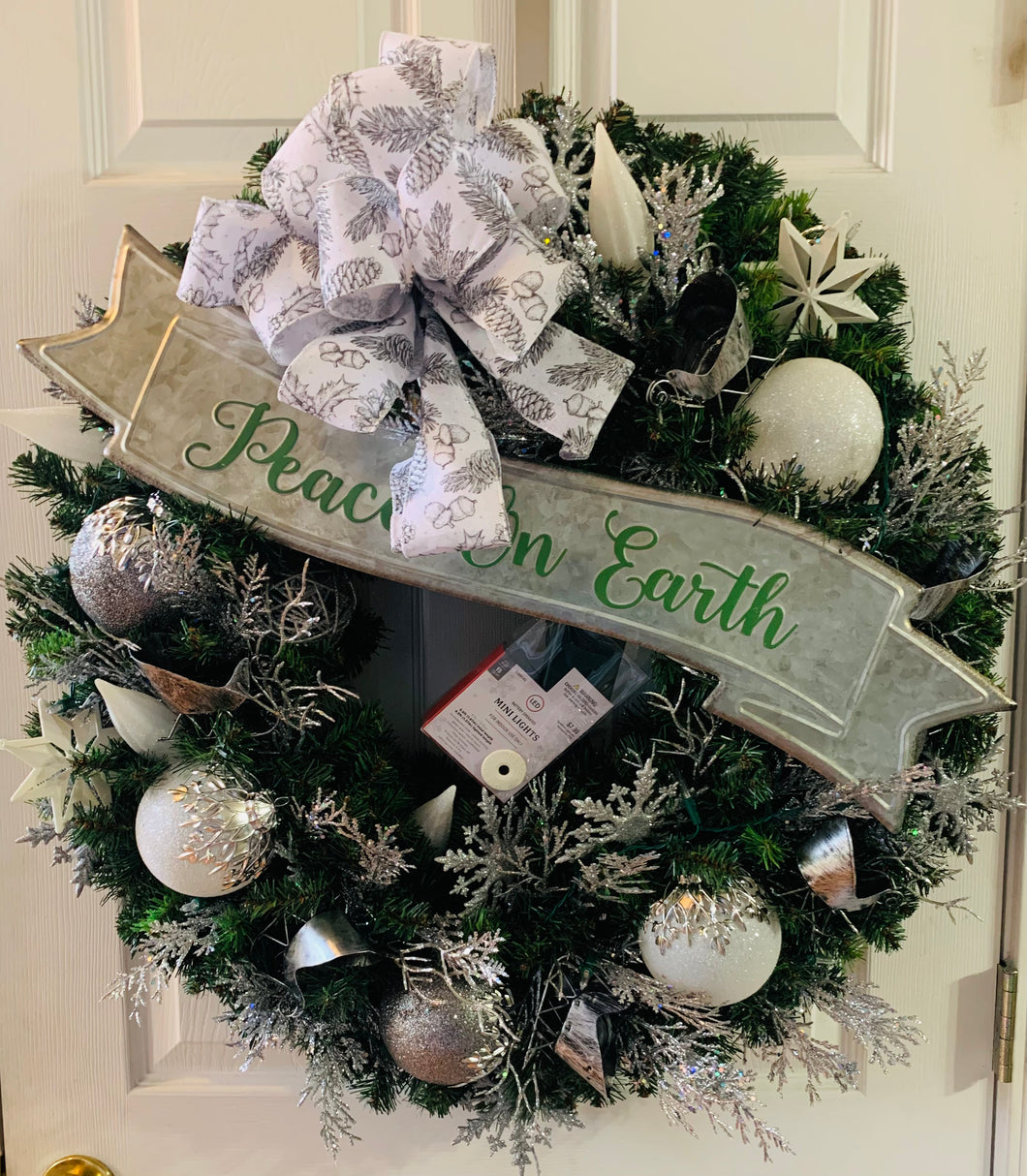 Peace on Earth Pine Wreath with Light