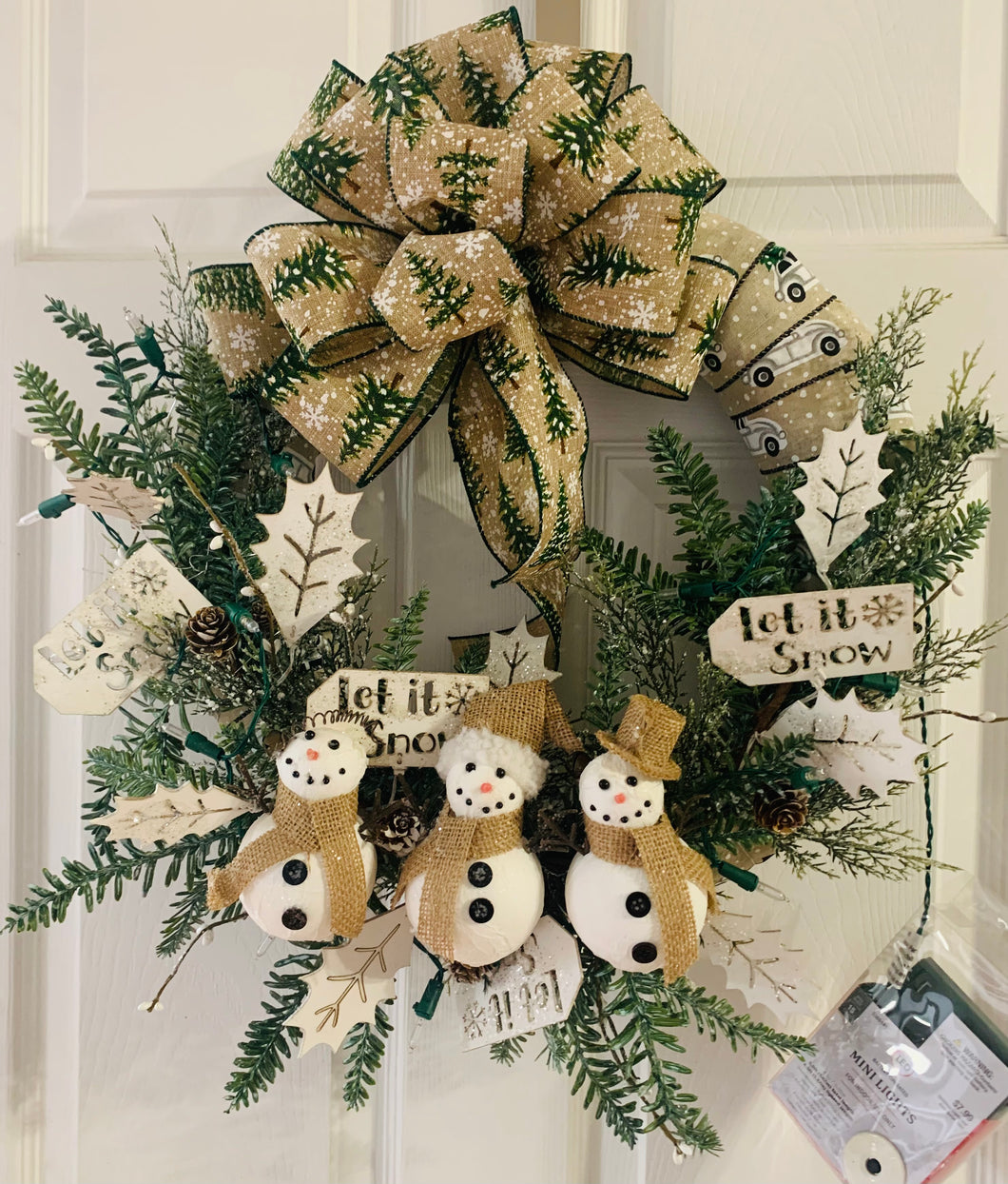 Snowman Christmas Wreath with Lights