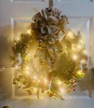 Load image into Gallery viewer, Snowman Wreath with Lights
